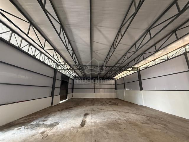 Jenun Small Retail Store For Rent facing Main Road 1