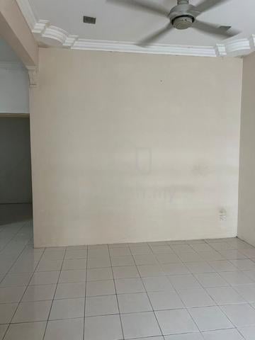 cheaper single story at puchong 1