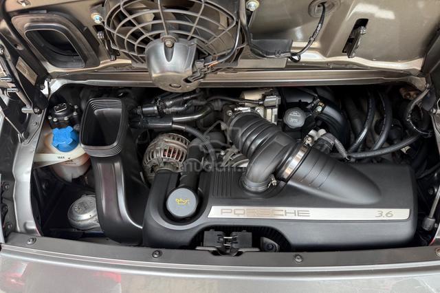 2005 Porsche 911 3.6 CARRERA 997 (A) - 3