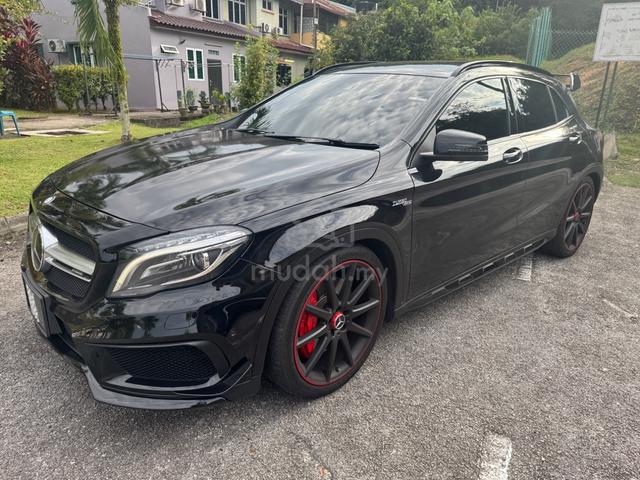 2015 Mercedes Benz GLA45 AMG 4MATIC (DIRECT OWNER) - 1