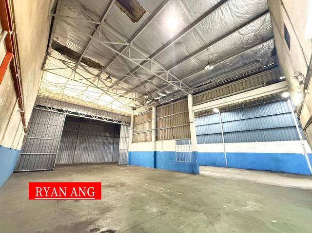 2 Adjoining 1.5 Storey Semi-D Factory For Rent At Penang IKS Juru 1