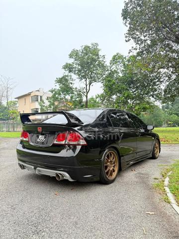 2009 Honda CIVIC 1.8 I-VTEC (A) - 3