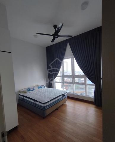 Tri Tower Room for Rent @ JB CIQ 1