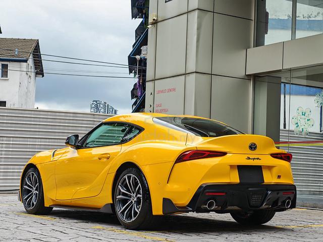 2022 Toyota GR SUPRA 2.0 SZ-R Rare Yellow Colour - 3
