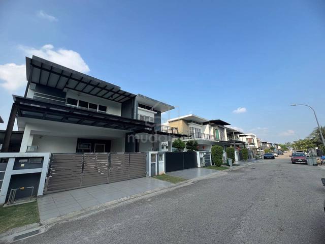 Kiara 1, Austin height, Double storey Semi D, renovated, furnished 1