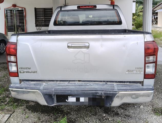 2015 Isuzu D-MAX 2.5 4X2 MY2013 (M) - 2