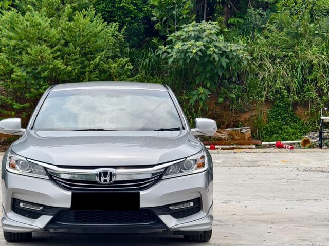 -2017 Honda ACCORD 2.0 VTI-L FACELIFT (A) FullLoan - 4