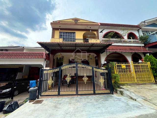[💥RENOVATED💥] 2 Storey Terrace Taman Sri Gombak Fasa 6, Batu Caves 1