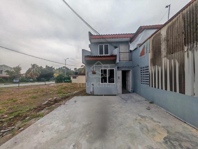 [FREEHOLD+CORNER LOT] Double Storey Terrace Rasah Jaya Seremban 1