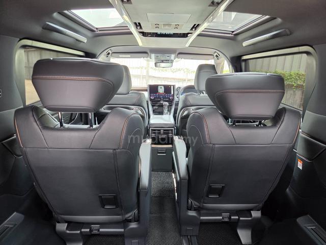 SIDE step GOLD 2025 Toyota ALPHARD 2.5 Z HUD offer - 5