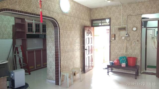 Flat Taman Perling 1