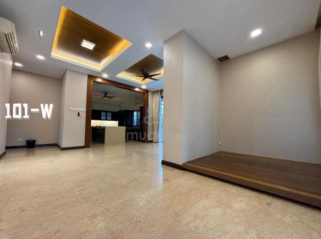 Good Condition Renovated Fully Furnished 2Sty Bungalow Setia Eco Park 1