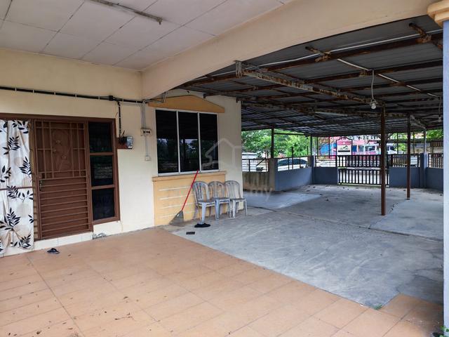 Corner lot tanah luas, Teres Setingkat, Taman Desa Permai, Kapar 1