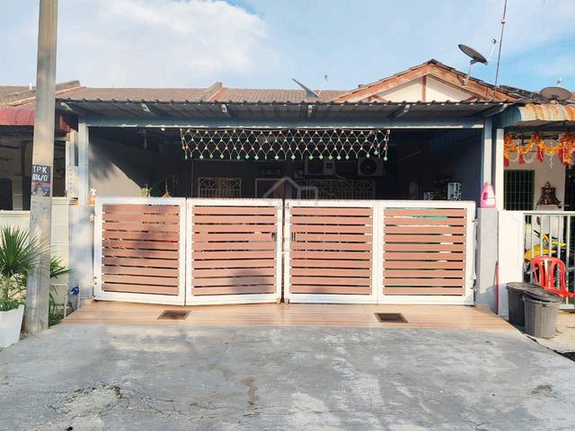 Single Storey TAMAN PADUKA, Kuala Selangor 1