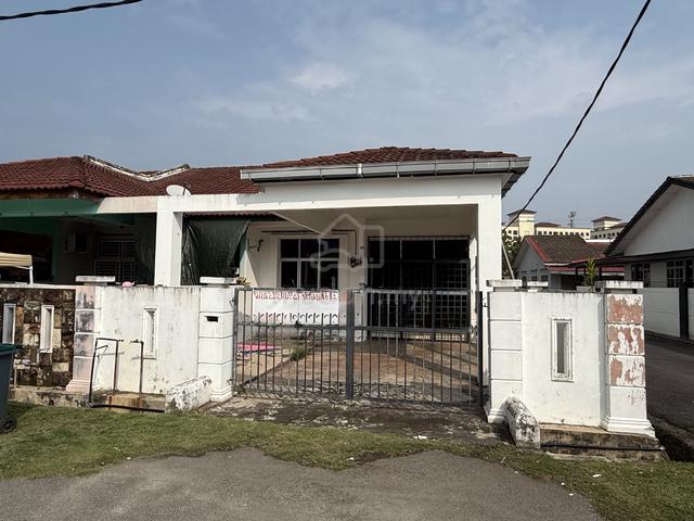 Taman Bukit Beruang Utama Setingkat End Lot 1