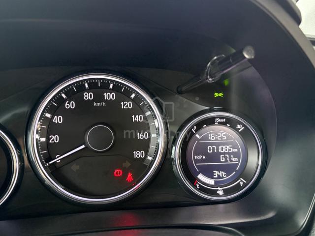 Honda BR-V E 1.5L (A) V, Service Honda, Full loan - 4