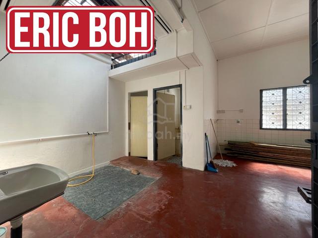 [1 STY] JELUTONG 3050sf SEMI-D BATU LANCHANG ORIGINAL NEAR MARKET 1