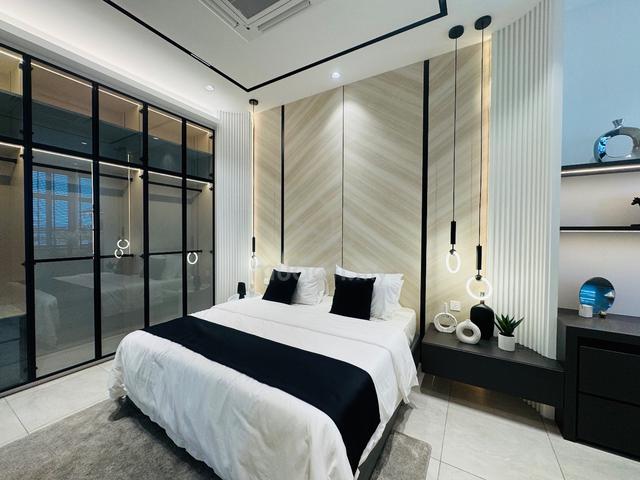 0% Downpayment FREEHOLD Good Quality Double Storey Cheng Melaka Tengah 1