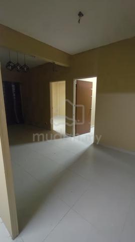 Seri Perindu Apartment 1