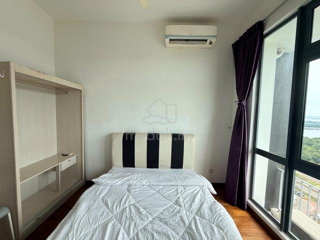 room for rent crescent bay suite 1