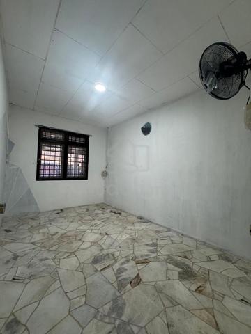 【 TamanTunku Hosna】1 Storey Terrace House Alor Setar  Sale 1