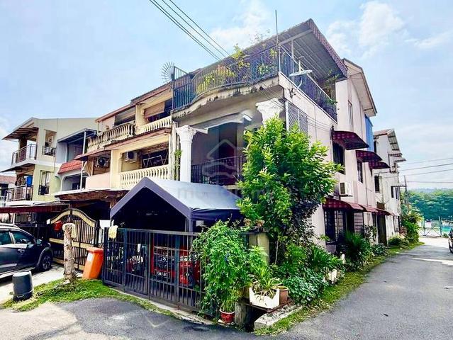 (TERPALING MURAH) END LOT 3 Storey Terrace Taman Seraya, Ampang 1
