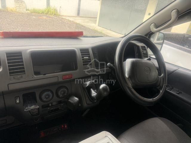 2007 Toyota HIACE 2.5 (M) - 5
