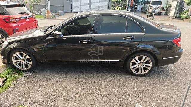 2013 Mercedes Benz C200 CGI BlueEFCY - 2