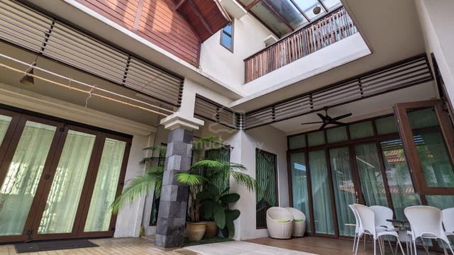 2 sty Bungalow House for sale at Gelugor ,Pulau Pinang 1