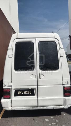 2002 Inokom PERMAS 2.0 HIGH ROOF (M) - 1