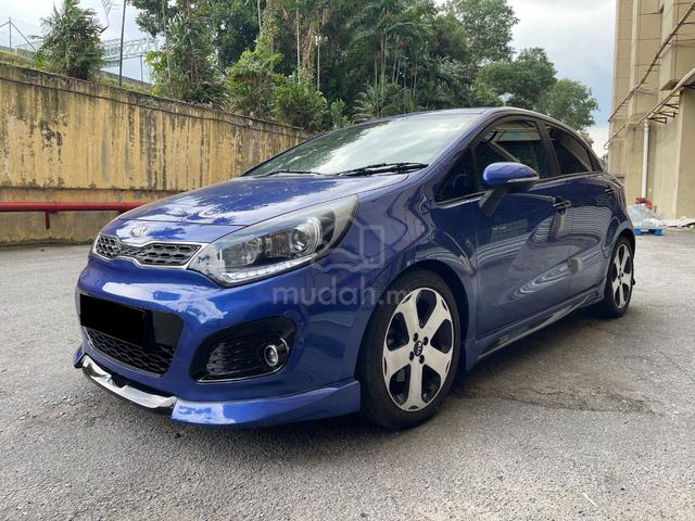 2014 Kia Rio 1.4 SX Sunroof Stylish Hatchback - 3