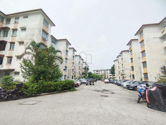 Sri Melor Apartment 1