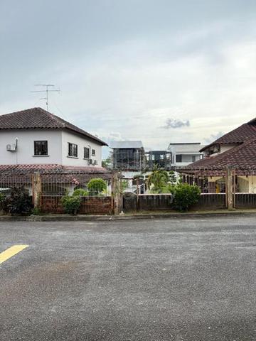 The Peak Cluster Home For Sale 1
