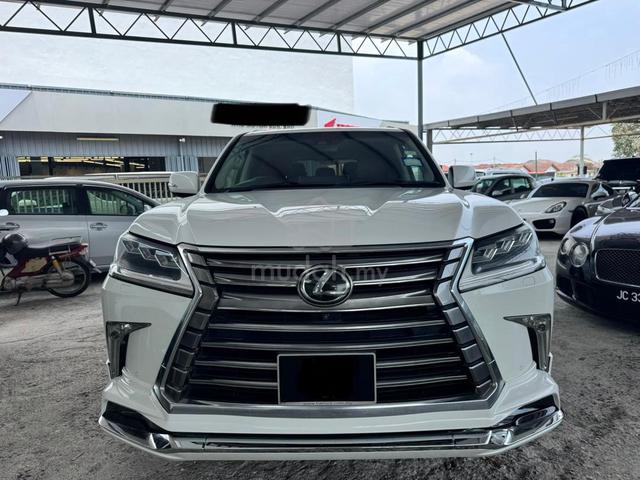 2017 Lexus LX570 5.7 (A) Tip Top Boleh Loan - 3
