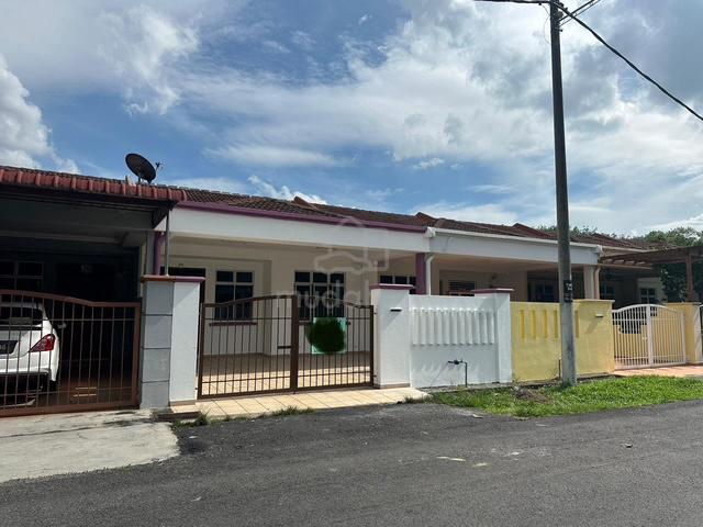 Semenyih Single Storey Tip-Top condition House For Sale 1