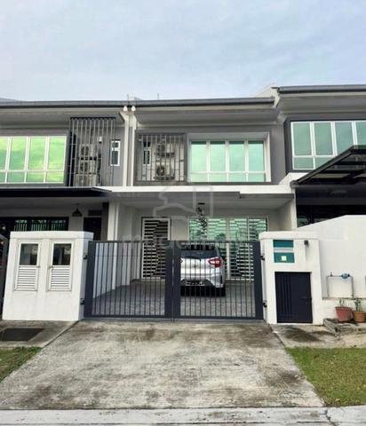 Fully airconds  Serenia Adiva Double Storey Sepang KLIA Rent 1