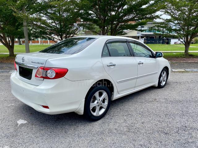 2010 Toyota ALTIS 2.0V(A) Facelift - 4