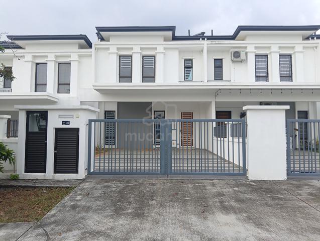 Double Storey Superlink House IORA, Alam Sari, Bangi 1