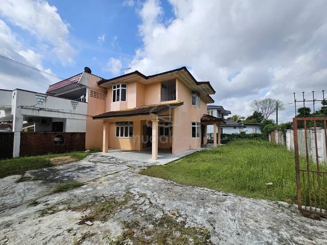 HUGE CORNER! Taman Molek 2-Storey House JB | 3886sf | Gated Guarded 💎 1