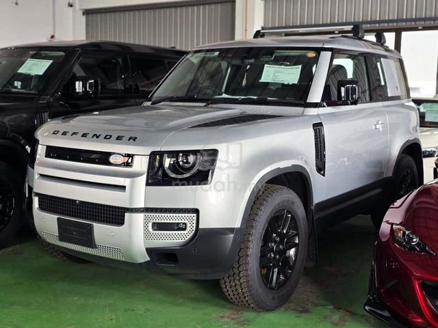 READY-2023 Land Rover DEFENDER 2.0 90 P300 AIR SUS - 2