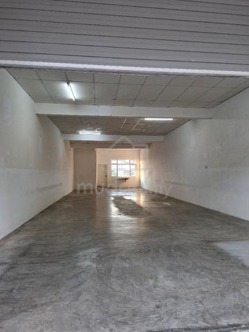 Kedai Untuk Disewa 1