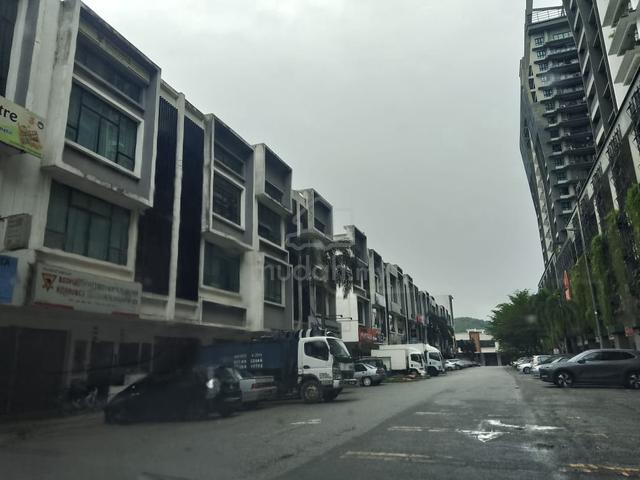 Bandar Bukit Puchong Ground Floor Shop 1