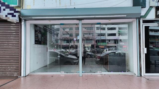 Selangor Klang Ground Floor Shop Lot For Rent 1
