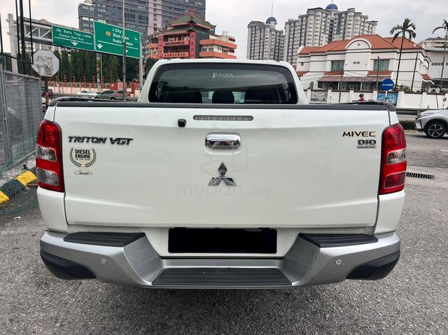 2017 Mitsubishi TRITON 2.4 VGT (A) 1YRS WARRANTY - 4