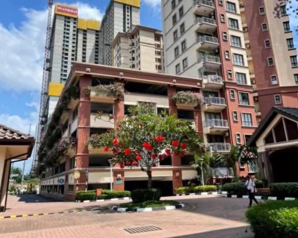 Casa Indah 1 Condominium 1