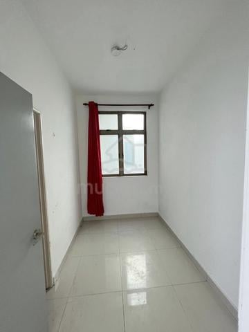 Parc Regency 1