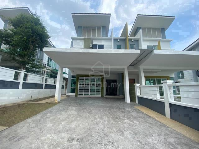 Y2 Greenhill Residence Seksyen U10, Shah Alam Non Bumi Semi-D House 1