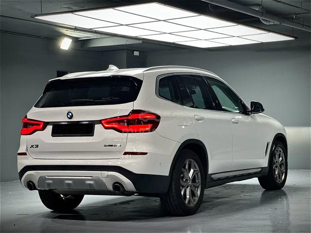 2021 Bmw X3 sDRIVE20i XLINE 2.0L CKD FreeWarranty - 4