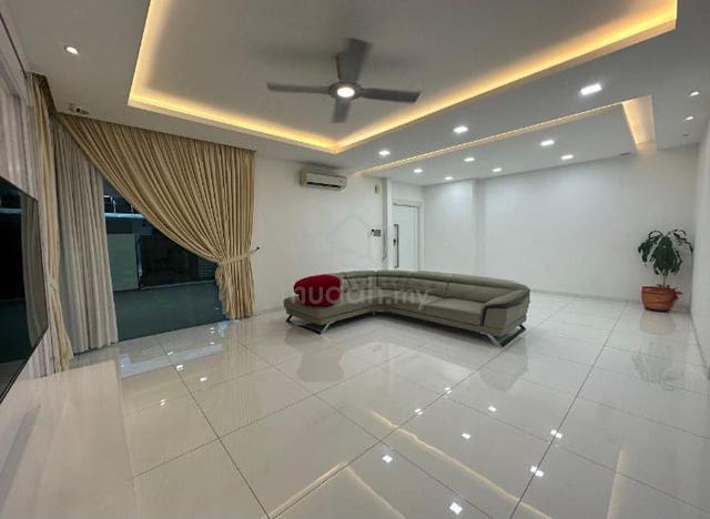 2 Sty Semi-D Canary Garden Bandar Bestari Klang Move In Condition !!!! 1
