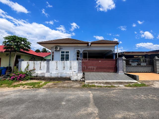 Semi-D setingkat fully refurbished @ Taman Desa Bakti, Labok, Machang 1